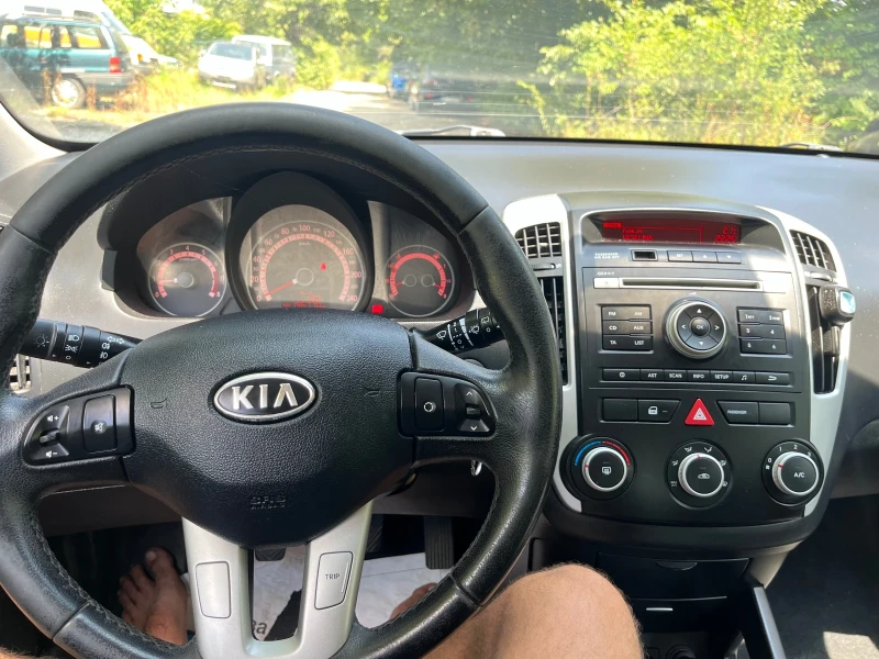 Kia Pro ceed, снимка 5 - Автомобили и джипове - 52631745