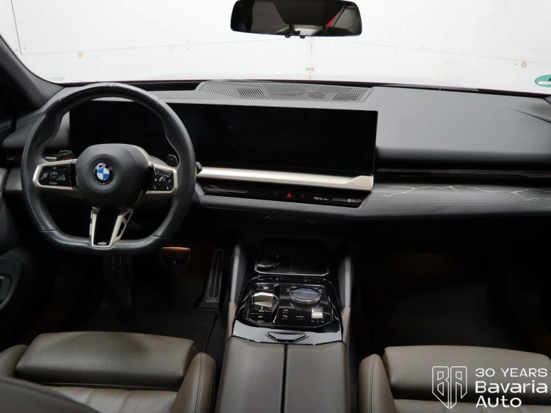 BMW 520 d Touring M Sport Paket Steptronic, снимка 6 - Автомобили и джипове - 52669505