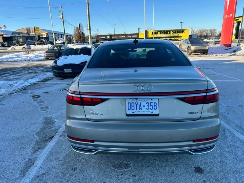 Audi A8 * 55 TFSI quattro * CARFAX * БЕЗ ПЪРВОНАЧАЛНА ВНОС, снимка 4 - Автомобили и джипове - 52919563