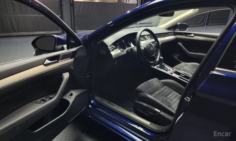 VW Passat, снимка 10 - Автомобили и джипове - 53166804