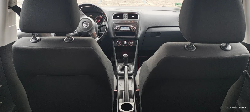 VW Polo, снимка 6 - Автомобили и джипове - 53237926