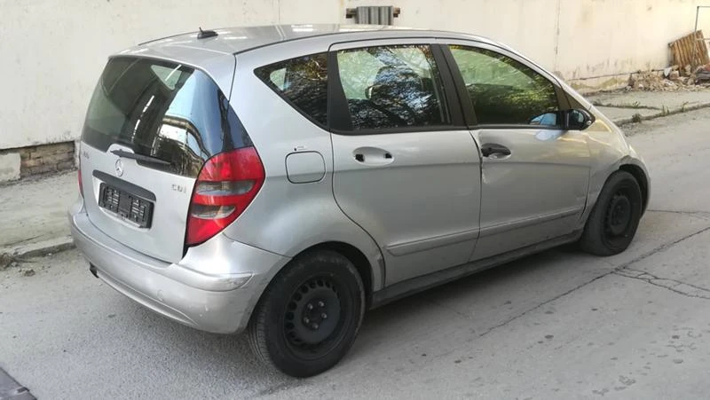 Mercedes-Benz A 200 2.0i, снимка 6 - Автомобили и джипове - 31806907