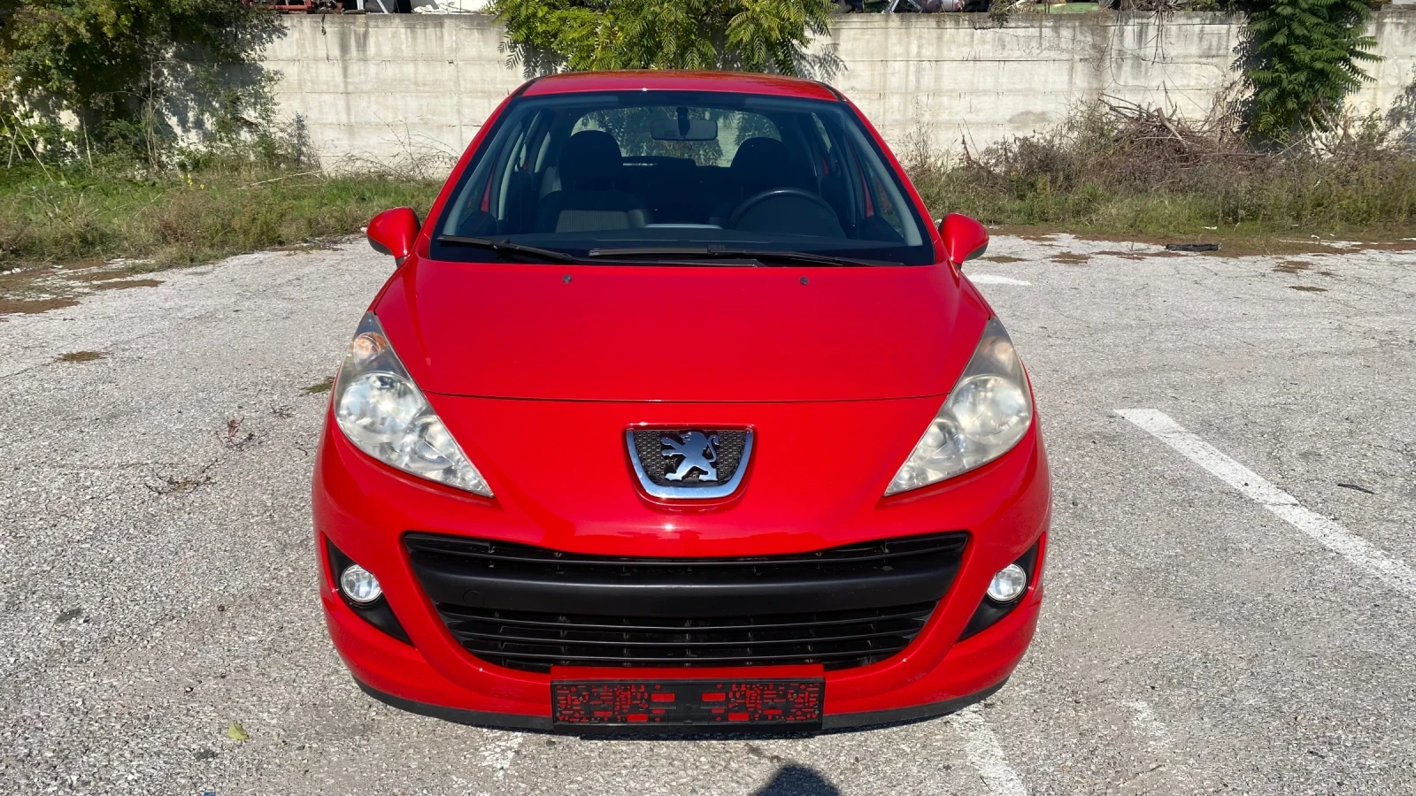 Peugeot 207 1.4i, снимка 1