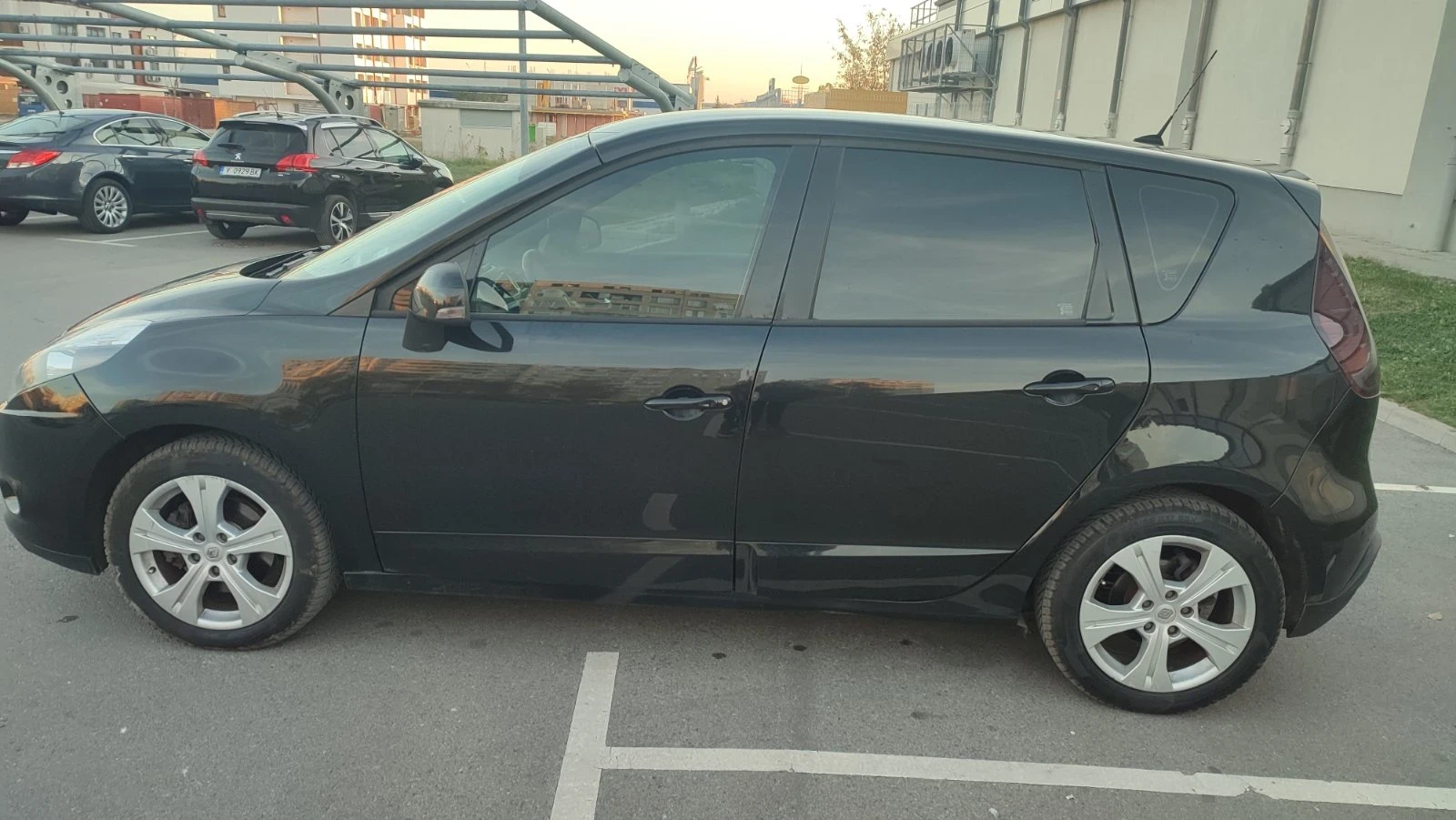 Renault Scenic Privilege/Dark 1, 9 dci - изображение 3