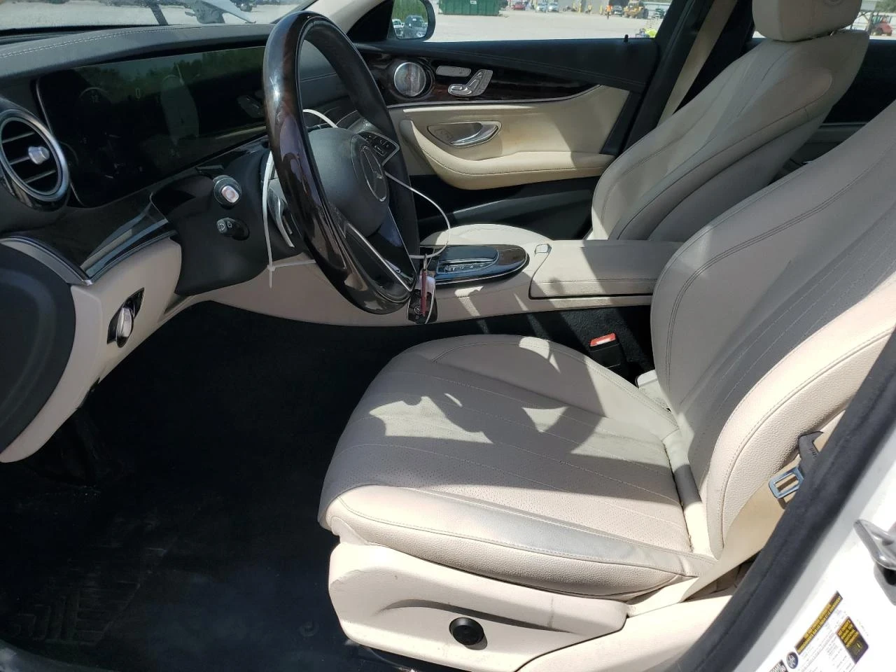 Mercedes-Benz E 350  - изображение 7