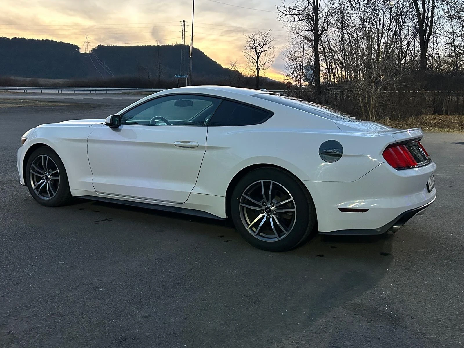 Ford Mustang  - изображение 3