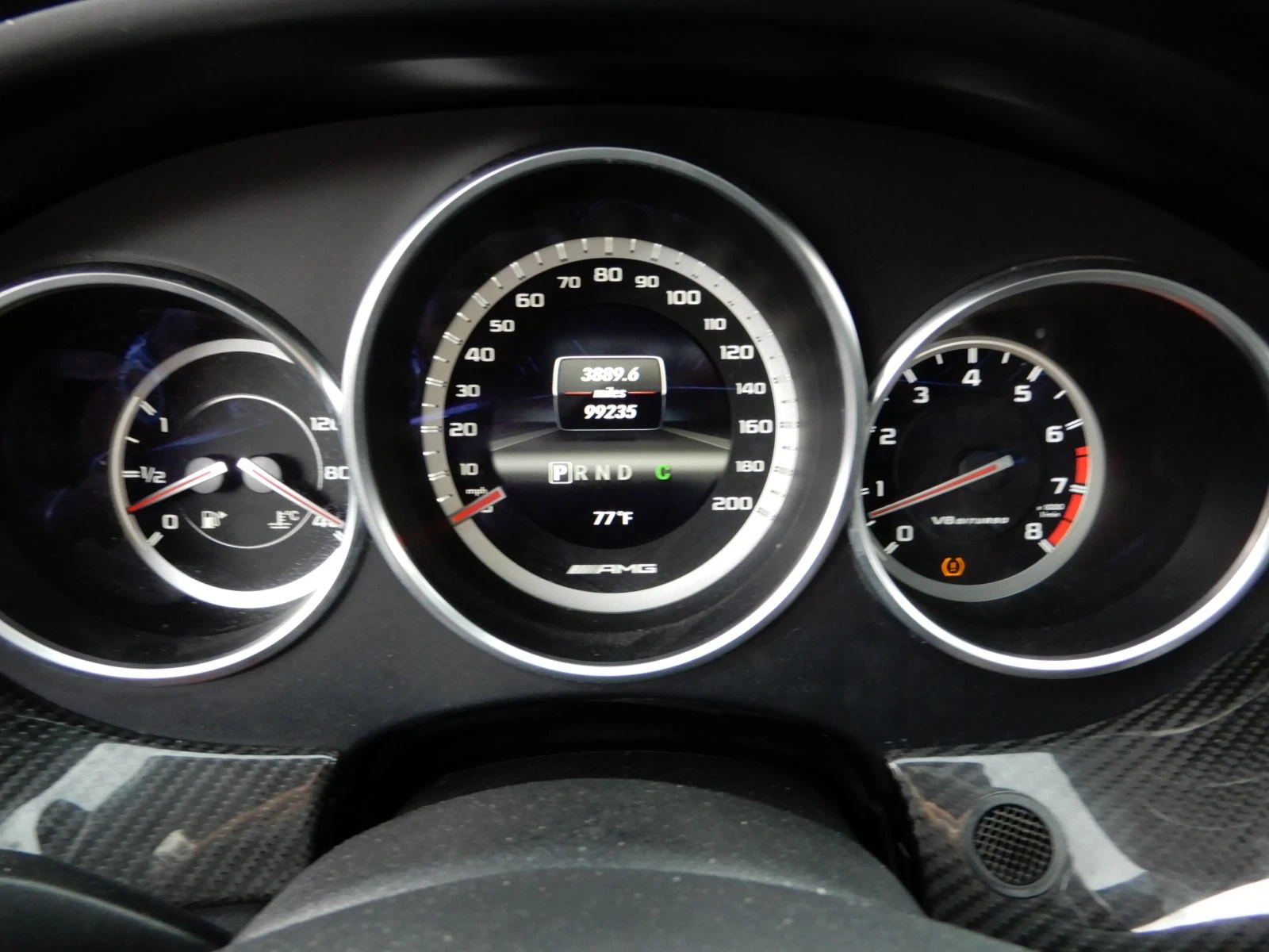 Mercedes-Benz CLS 63 AMG CARBON CERAMIC* HARMAN* ОБДУХ* LANE ASSIST* PERFRO - изображение 7