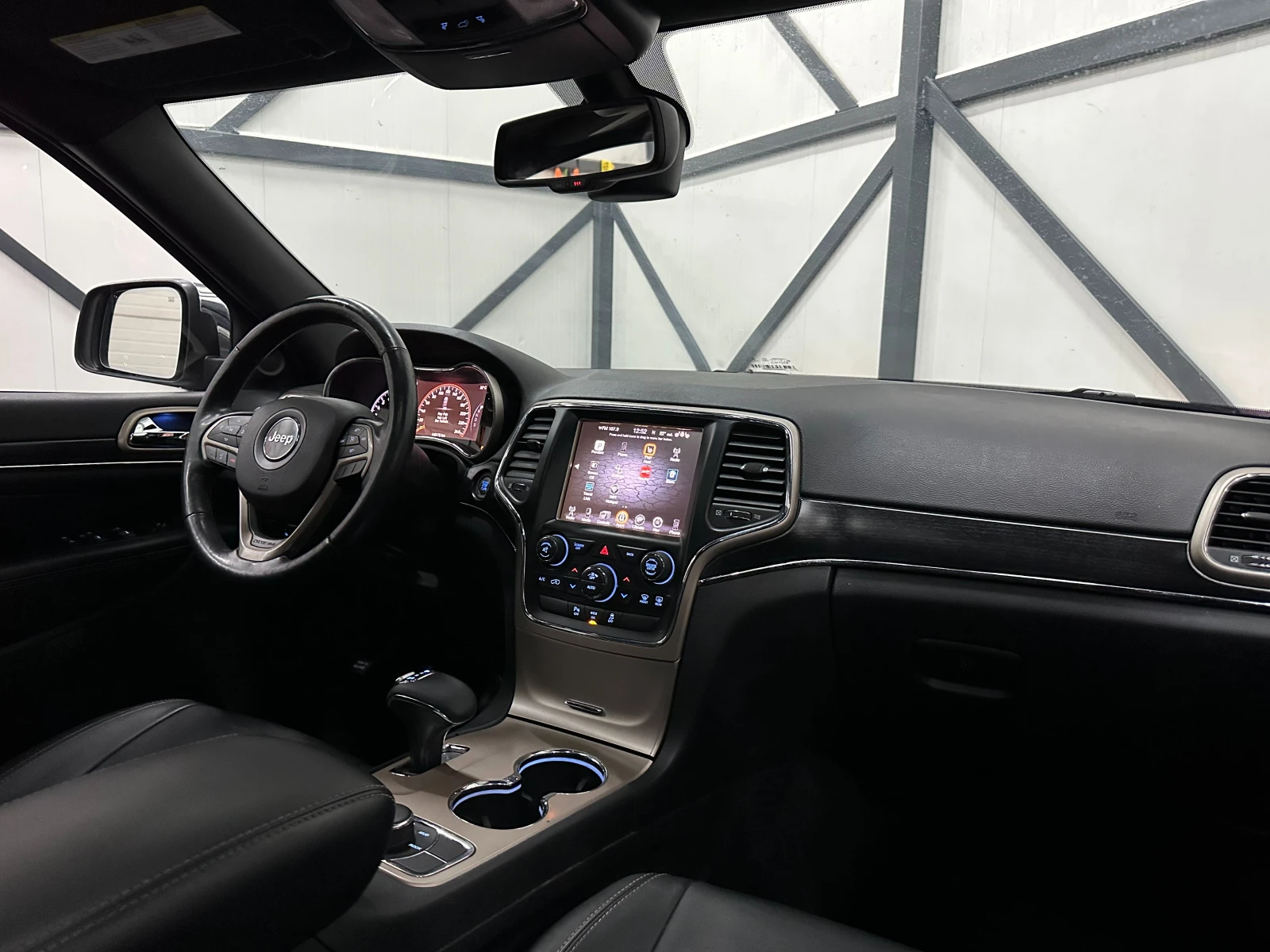 Jeep Grand cherokee * LIMITED* 4x4* ПОДГРЕВ* 3.6* , снимка 8 - Автомобили и джипове - 51861058