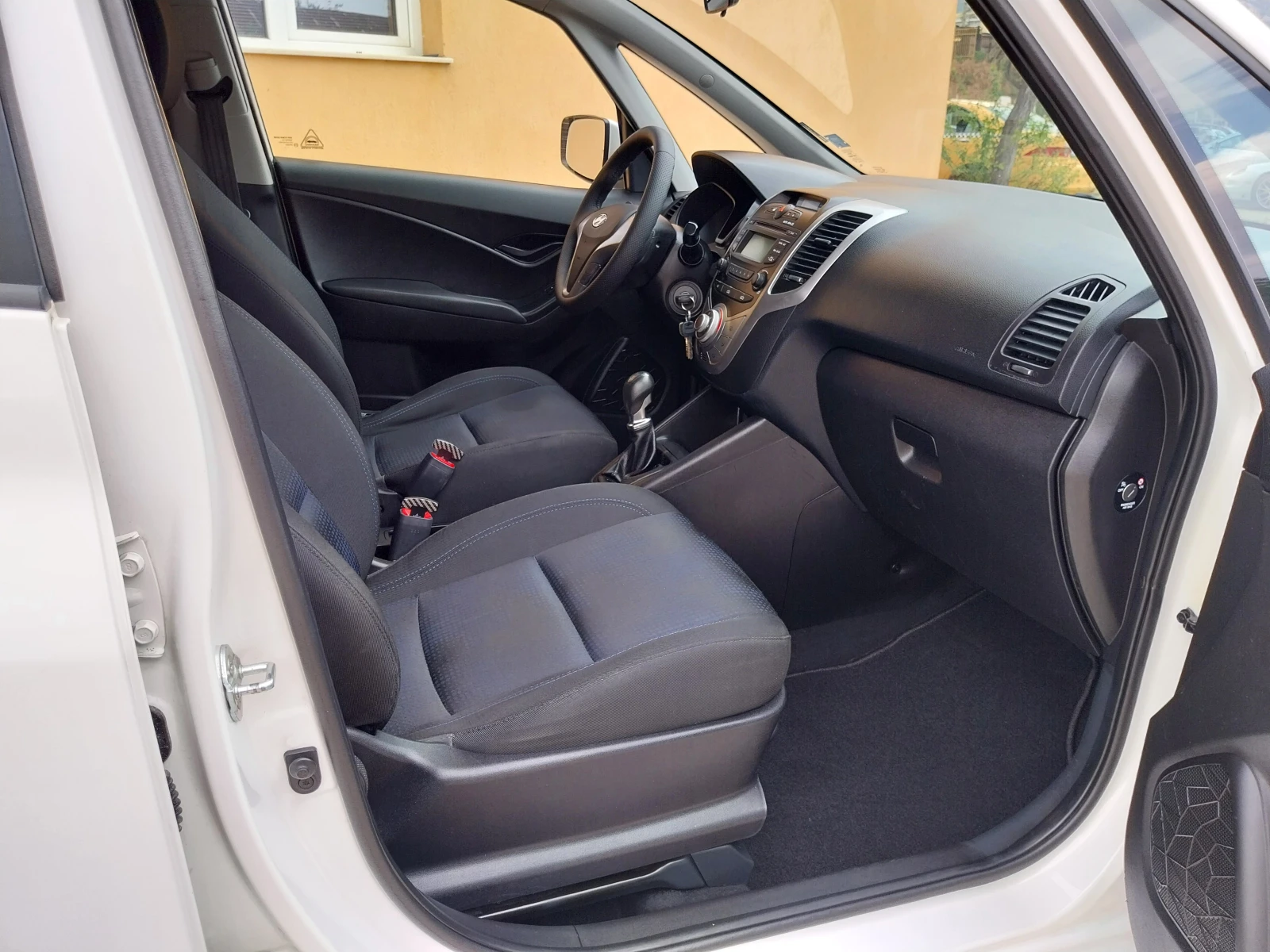 Hyundai Ix20 IX20 1.4 i// blue//.������� euro5B | Mobile.bg � ����������� 11