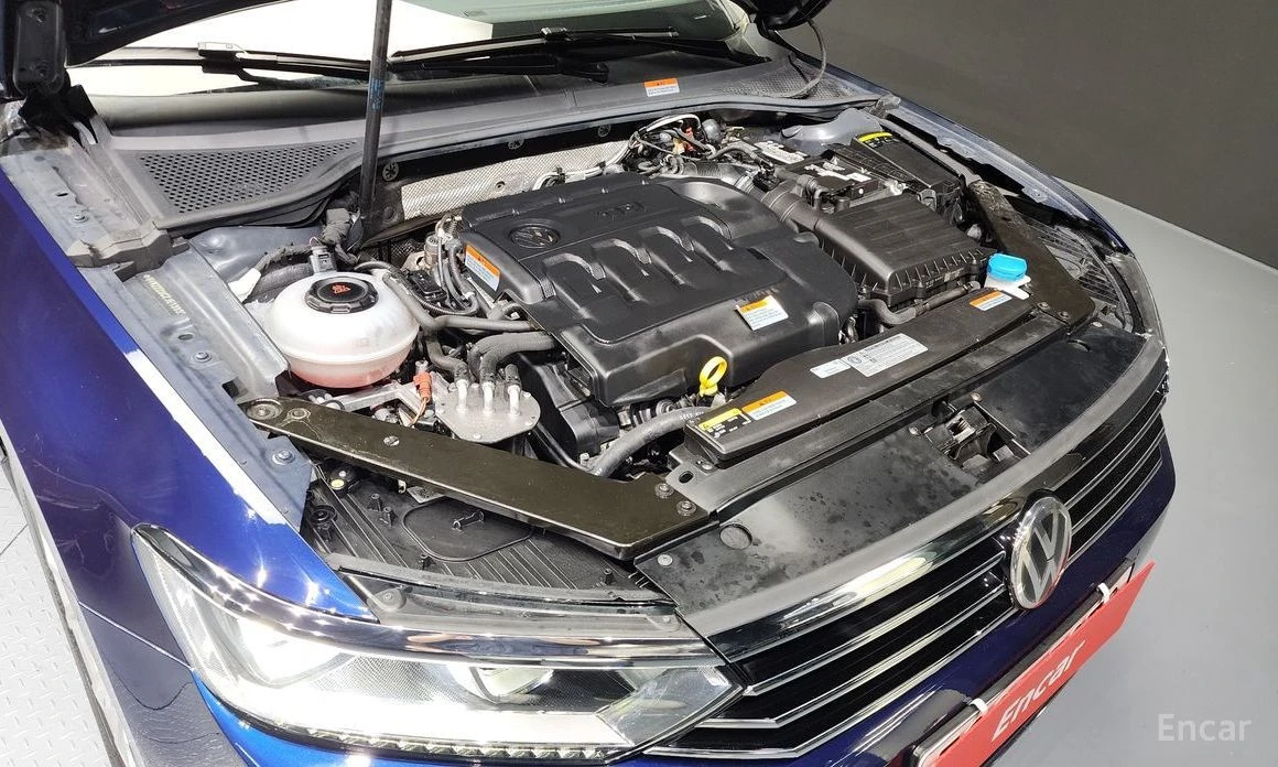 VW Passat  - изображение 6