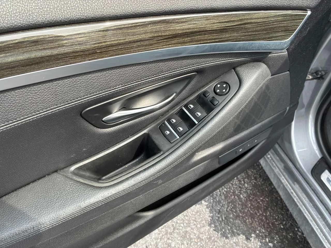 BMW 535 xDrive /CAMERA/HEAD UP / HARMAN KARDON , снимка 12 - Автомобили и джипове - 53984740