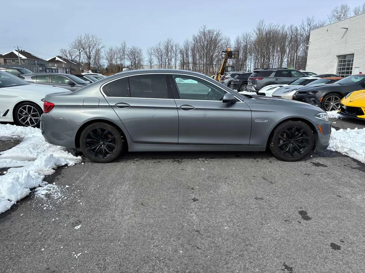 BMW 535 xDrive /CAMERA/HEAD UP / HARMAN KARDON , снимка 3 - Автомобили и джипове - 53984740