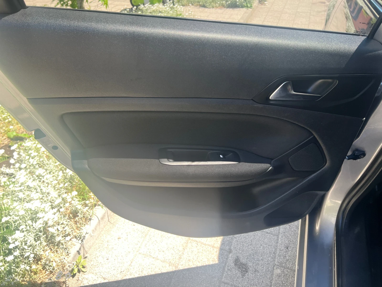 Peugeot 308 2.0, снимка 15 - Автомобили и джипове - 54158461