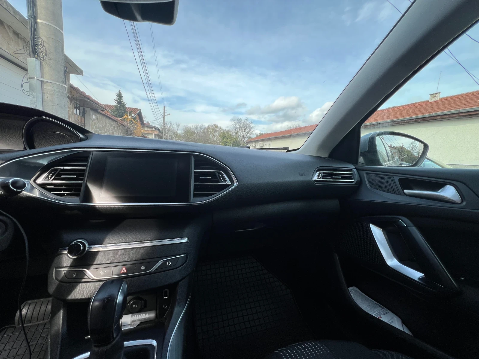 Peugeot 308 2.0, снимка 6 - Автомобили и джипове - 54158461