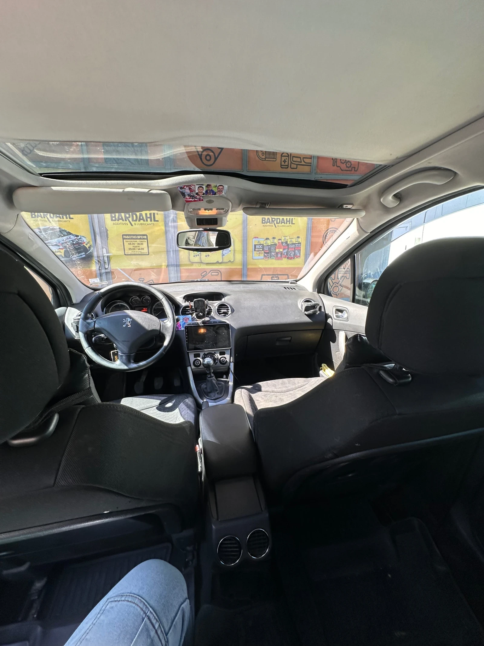 Peugeot 308 1.6 HDI 109 hp, снимка 11 - Автомобили и джипове - 54242949