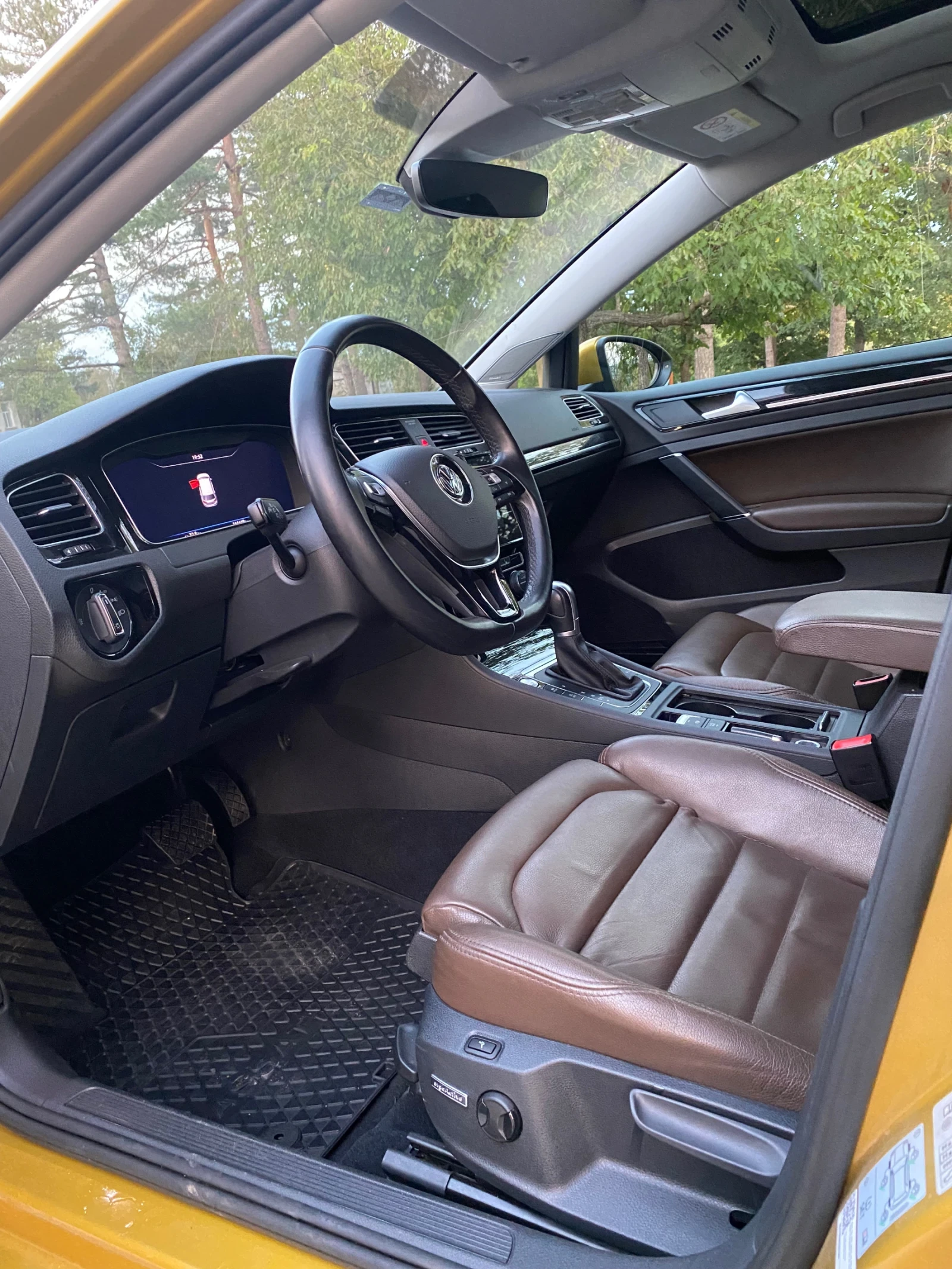 VW Golf R-line, снимка 10 - Автомобили и джипове - 54318014