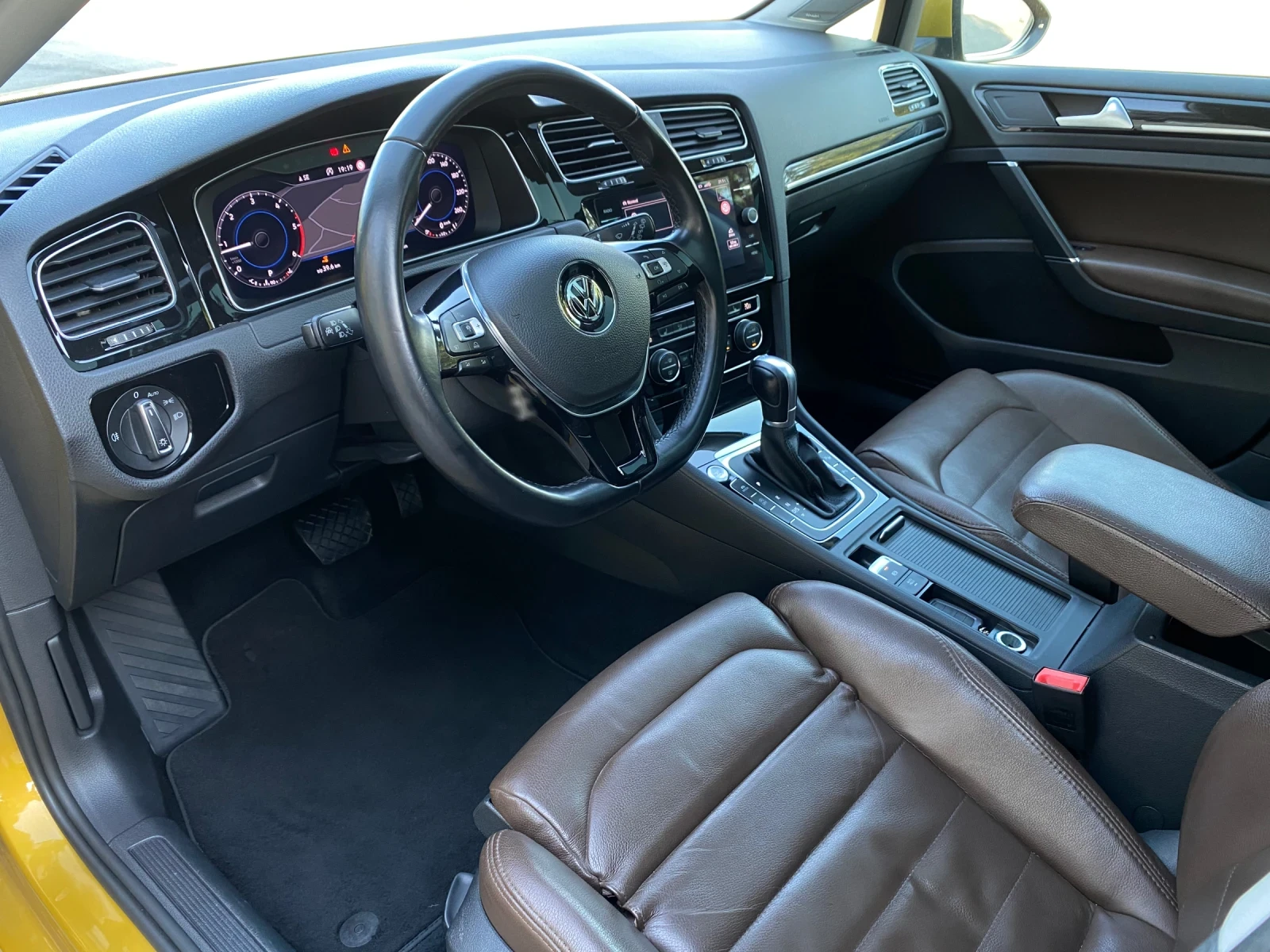 VW Golf R-line, снимка 12 - Автомобили и джипове - 54897364