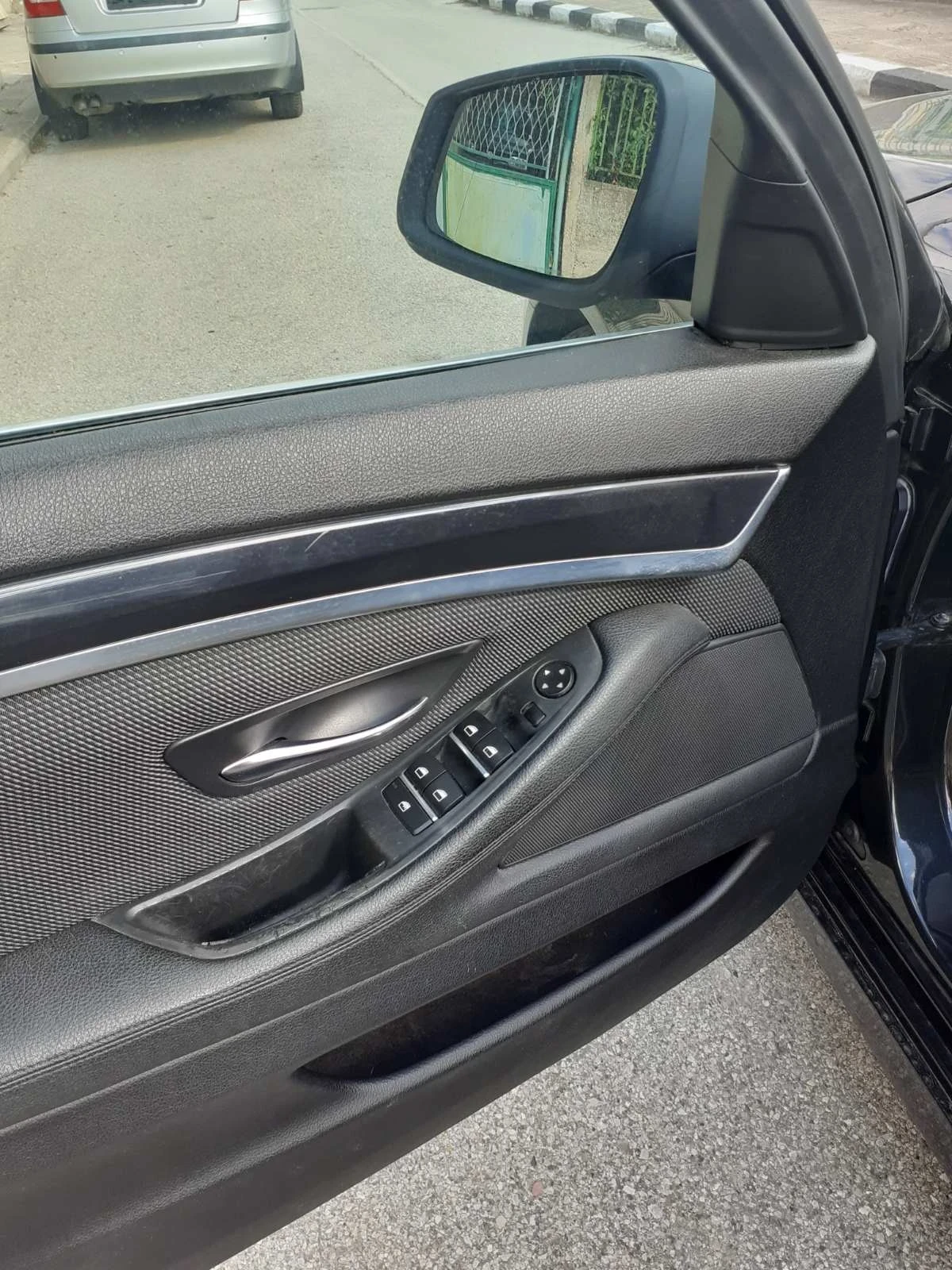 BMW 520, снимка 8 - Автомобили и джипове - 54640302