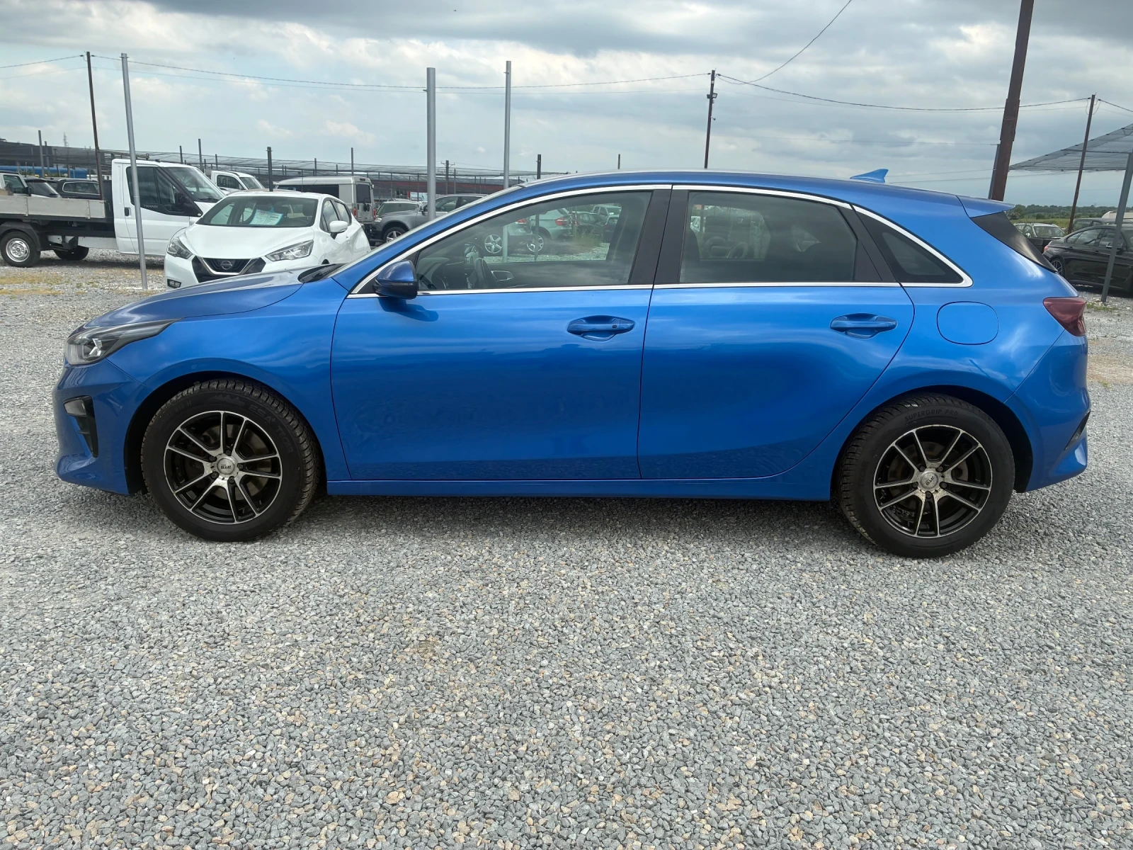 Kia Ceed 1.4 T-GDI SWISS, снимка 3 - Автомобили и джипове - 54713974