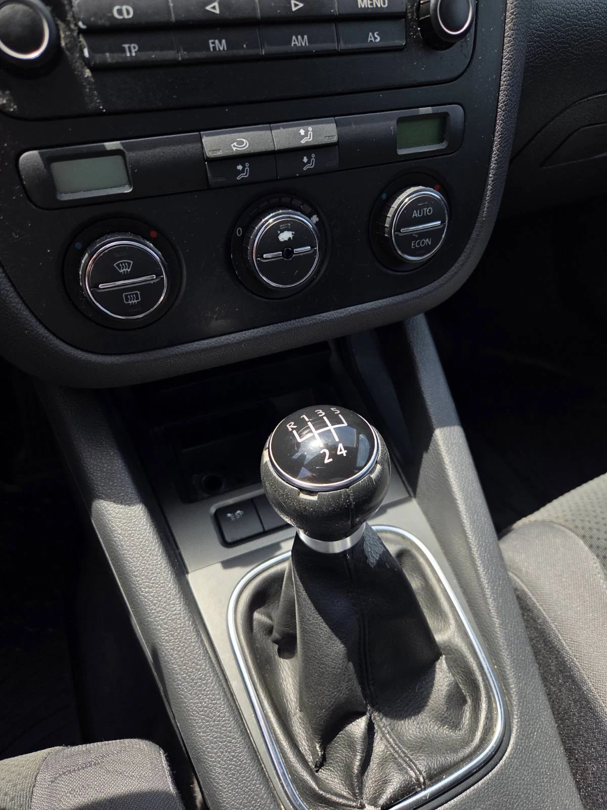 VW Golf, снимка 8 - Автомобили и джипове - 54774746