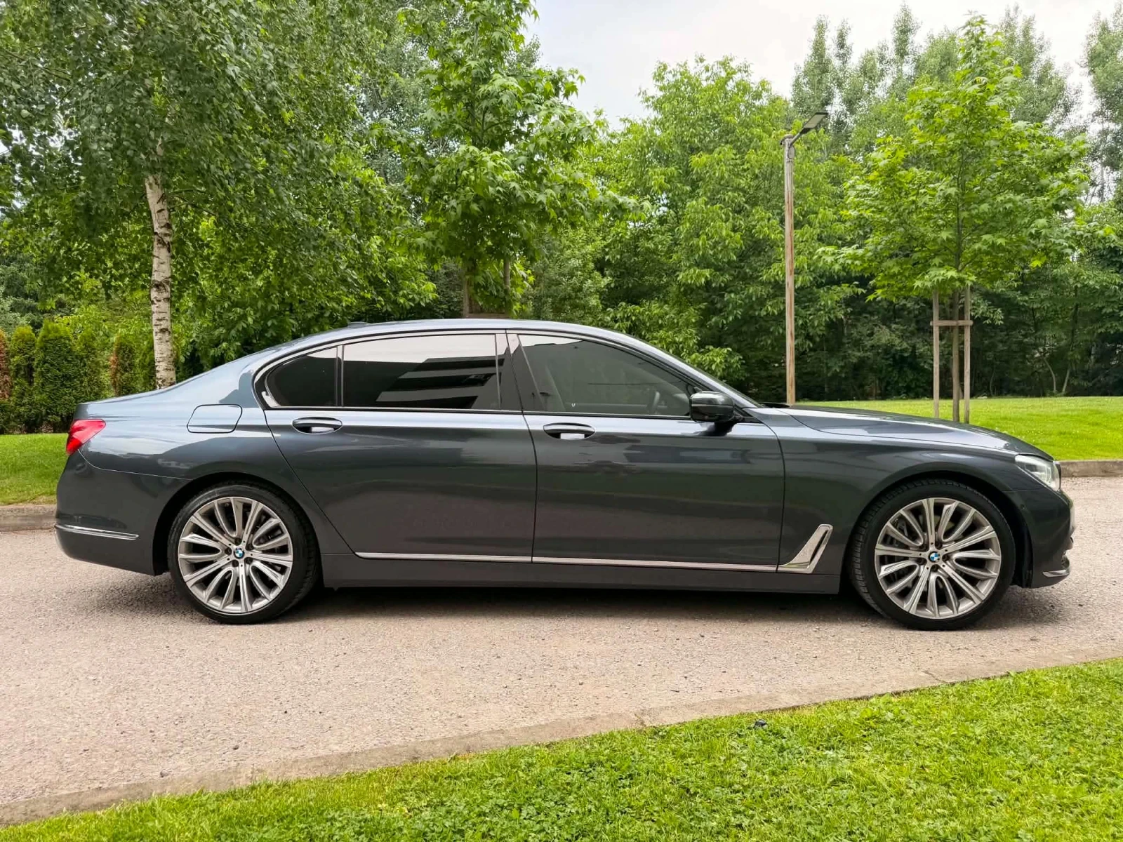 BMW 750 Long / Full, снимка 8 - Автомобили и джипове - 54883872