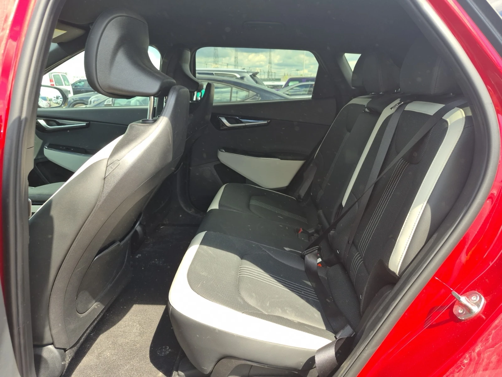 Kia EV6 GT-LINE, снимка 11 - Автомобили и джипове - 55149596