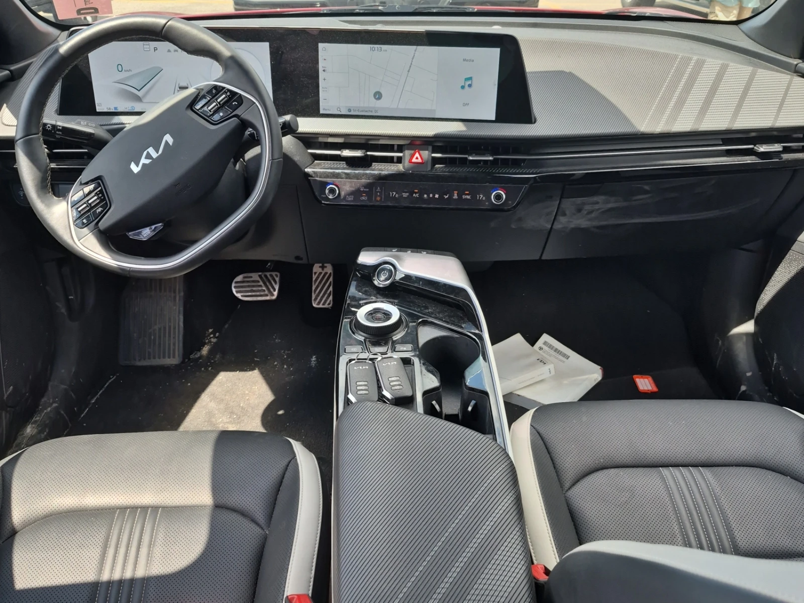 Kia EV6 GT-LINE, снимка 10 - Автомобили и джипове - 55149596