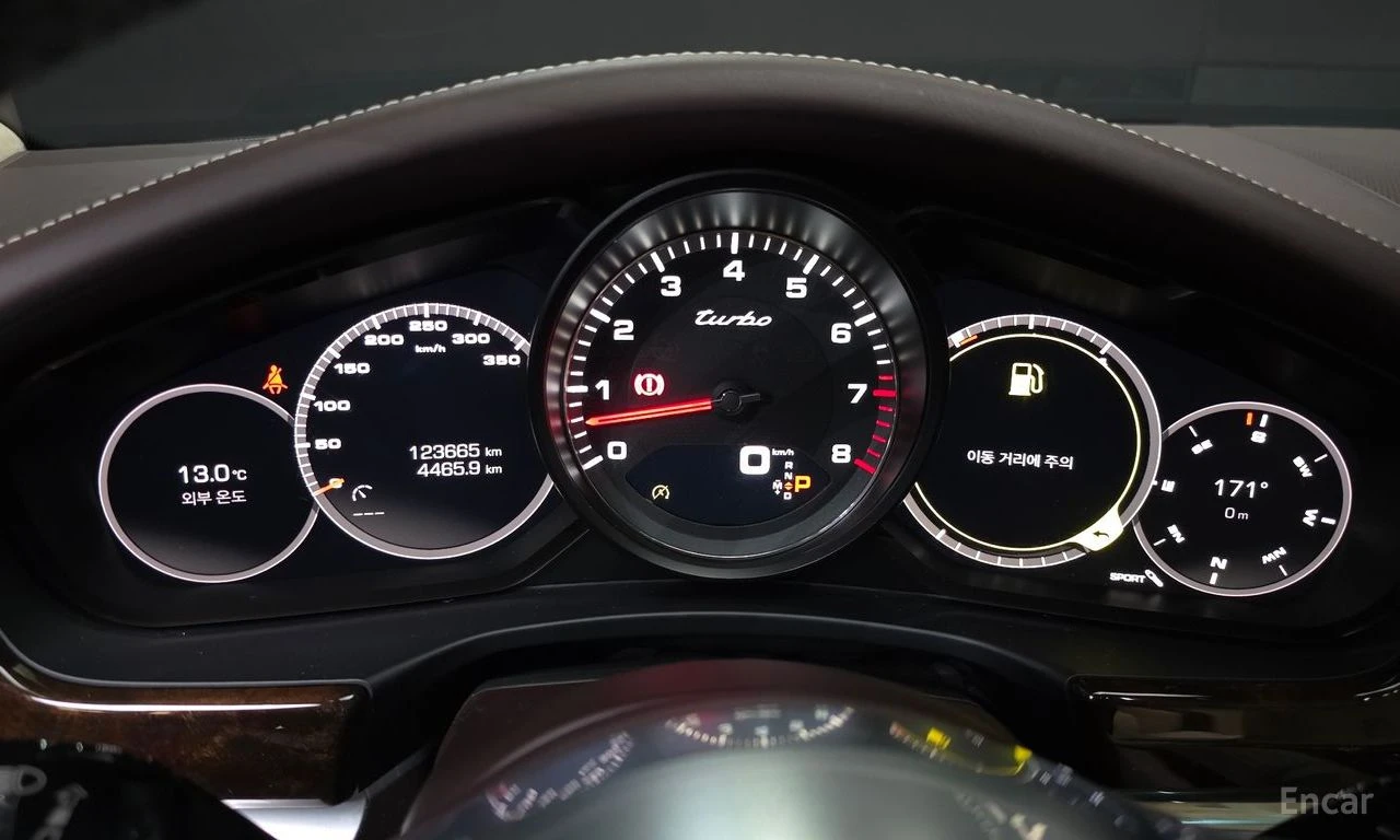 Porsche Panamera TURBO* PDK* FULL* , снимка 12 - Автомобили и джипове - 55213437