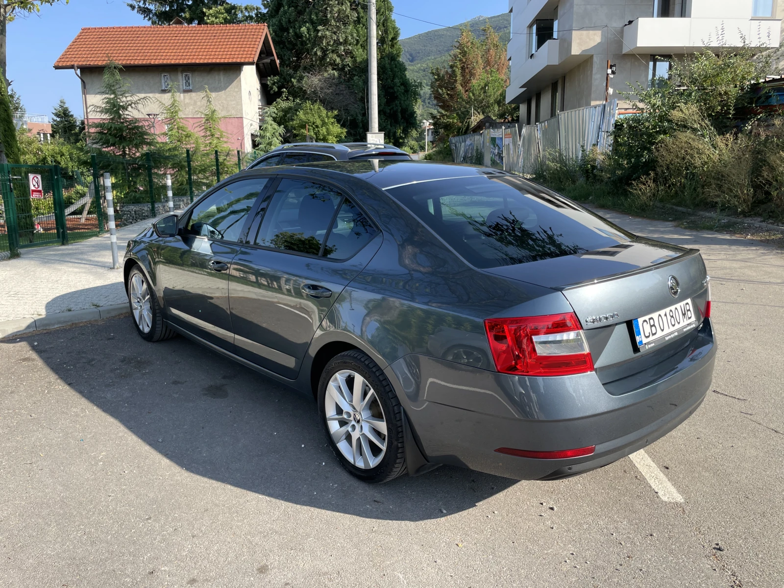 Skoda Octavia 1.8TFSI 4x4 Automatic, снимка 3 - Автомобили и джипове - 55467985