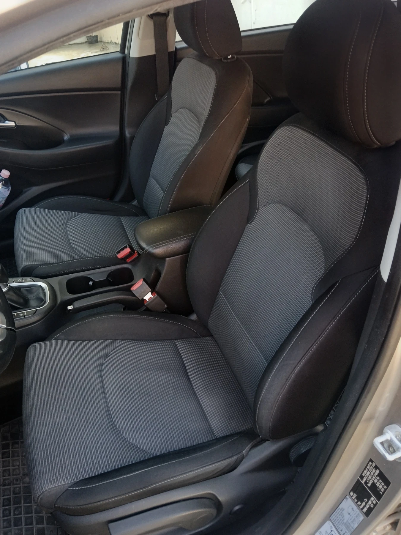 Hyundai I30, снимка 12 - Автомобили и джипове - 55496401