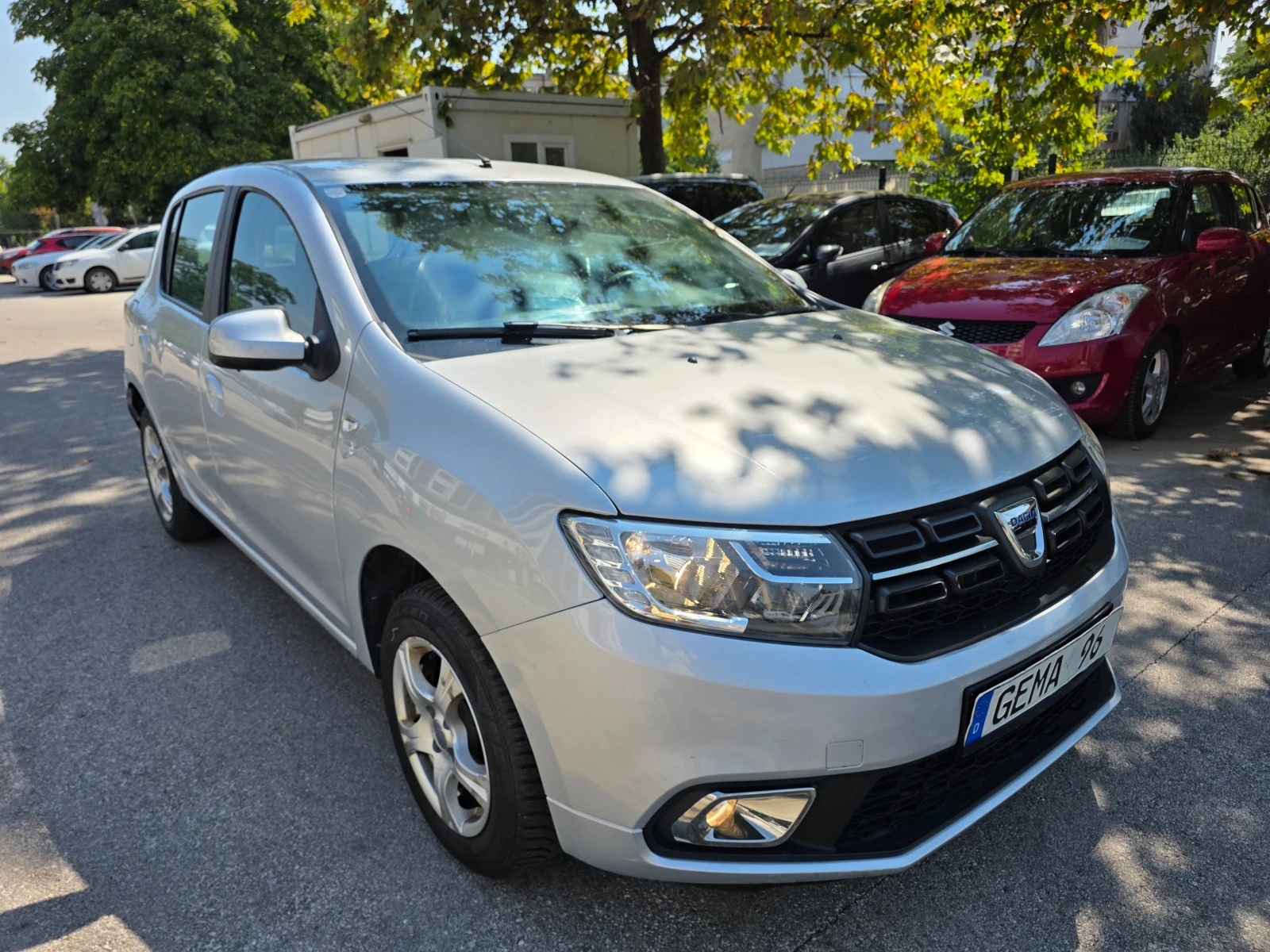 Dacia Sandero 1.0 EURO 6C, снимка 9 - Автомобили и джипове - 55593805