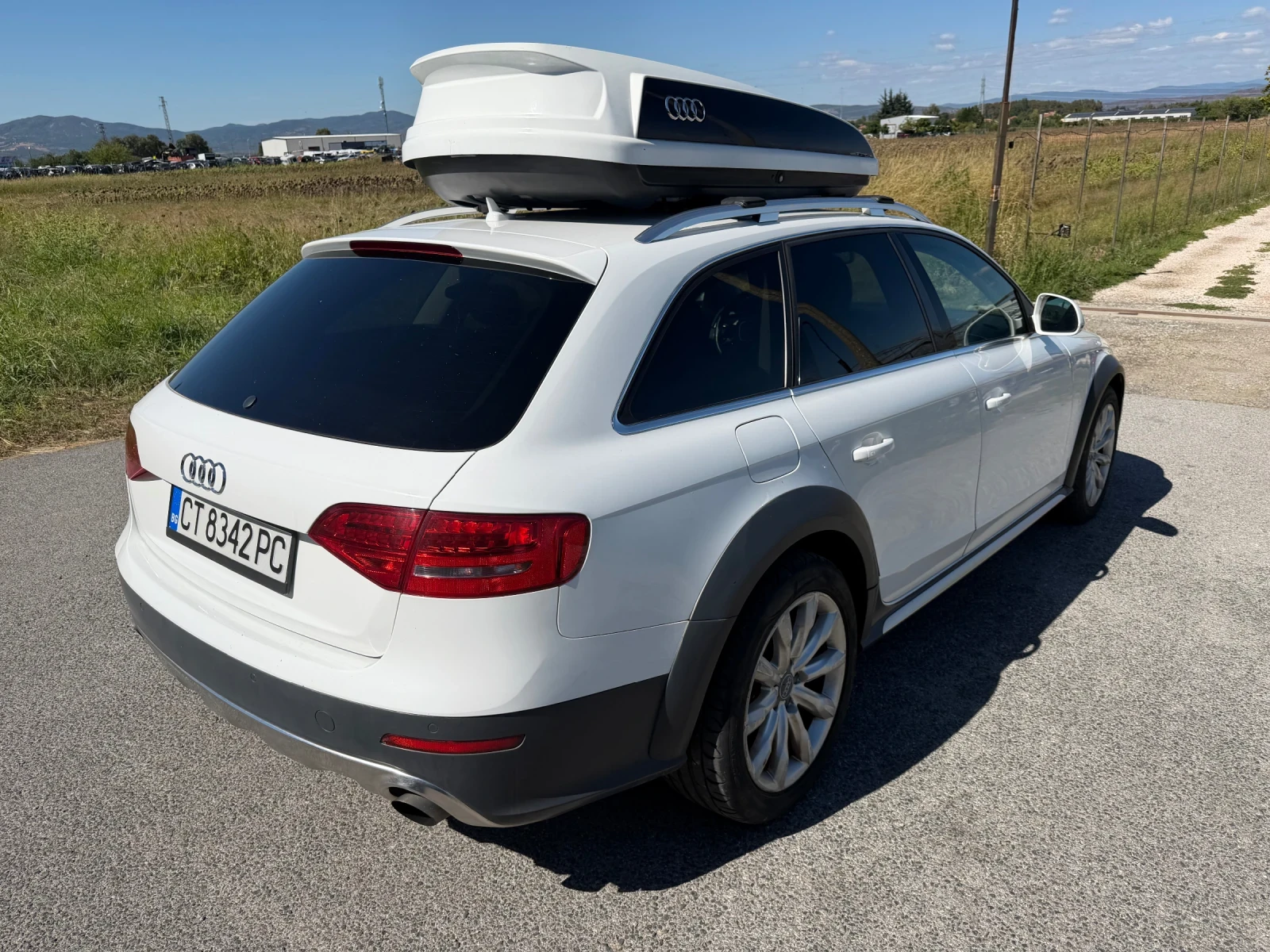 Audi A4 Allroad 2.0Tfsi. 211к.с Автоматик, снимка 6 - Автомобили и джипове - 56079419