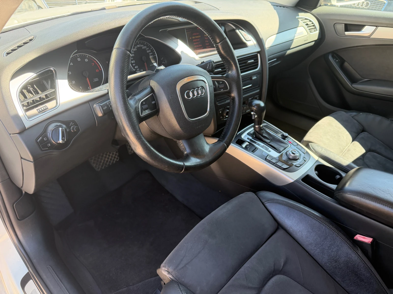 Audi A4 Allroad 2.0Tfsi. 211к.с Автоматик, снимка 10 - Автомобили и джипове - 56079419