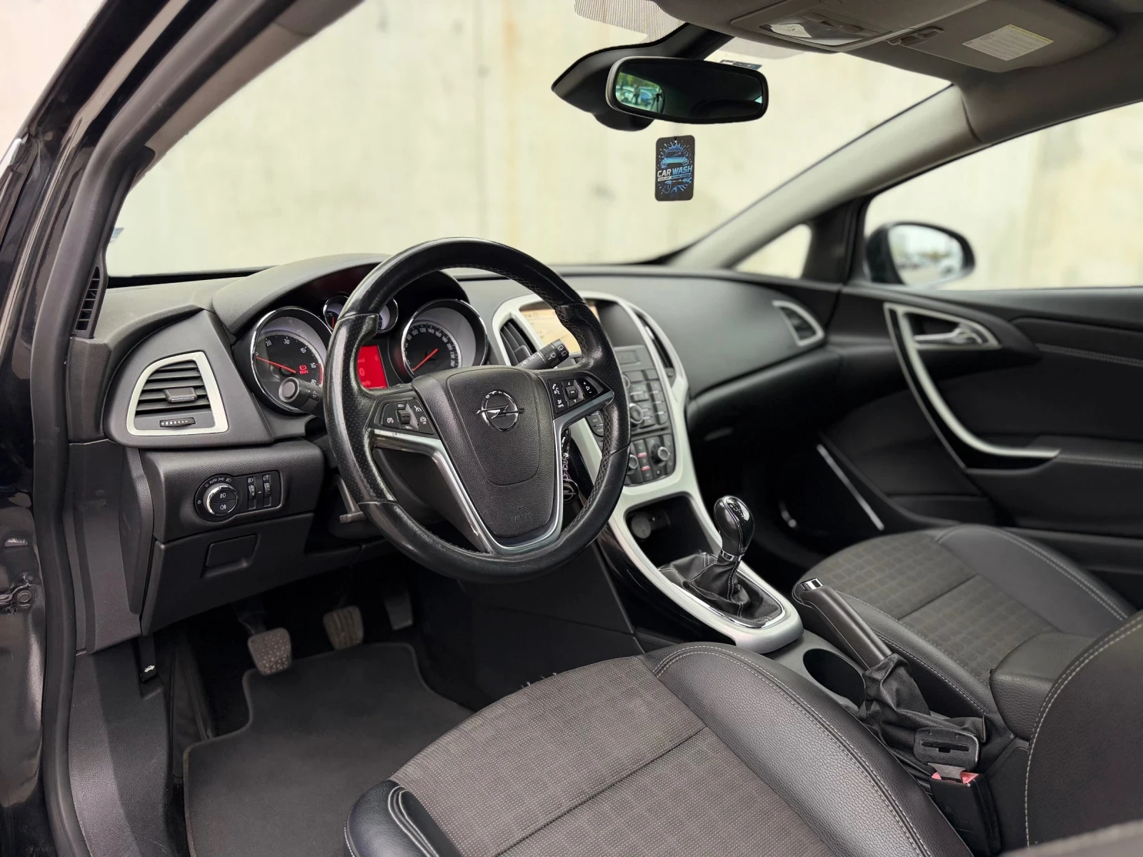 Opel Astra 1.7CDTi~110hp~GTC~НАВИГАЦИЯ, снимка 9 - Автомобили и джипове - 56280769