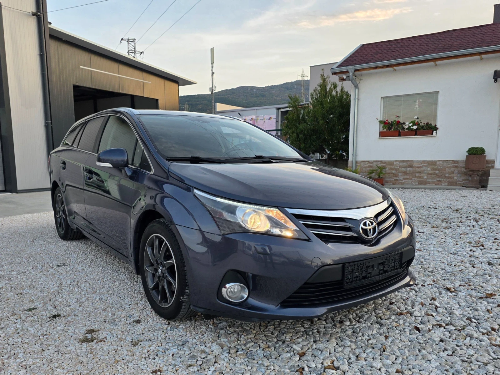 Toyota Avensis 2.0 D2D