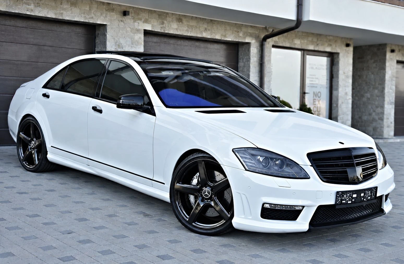 Mercedes-Benz S 500
