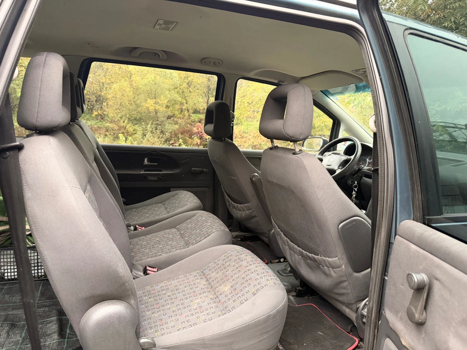 VW Sharan 1.9 TDI * 116* 7 Местен * , снимка 5 - Автомобили и джипове - 56742113