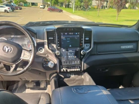 Dodge RAM 1500  Sport 4x4 Crew Cab 5'7" Box * CARFAX * , снимка 9