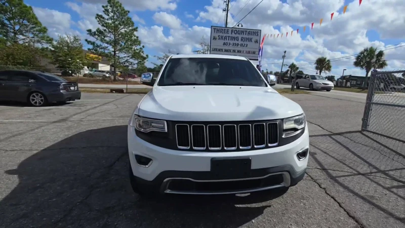 Jeep Grand cherokee FULL* Крайна цена с вс. такси до България !, снимка 1 - Автомобили и джипове - 47926236