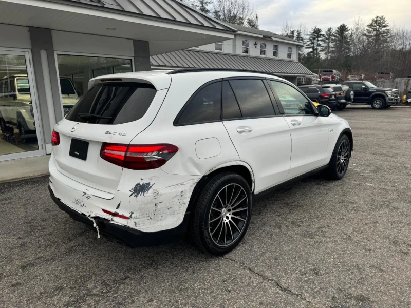 Mercedes-Benz GLC 43 AMG 4MATIC/BURMESTER/PANO/NAVI/ПОДГРЕВ/КАМЕРИ, снимка 4 - Автомобили и джипове - 48116826