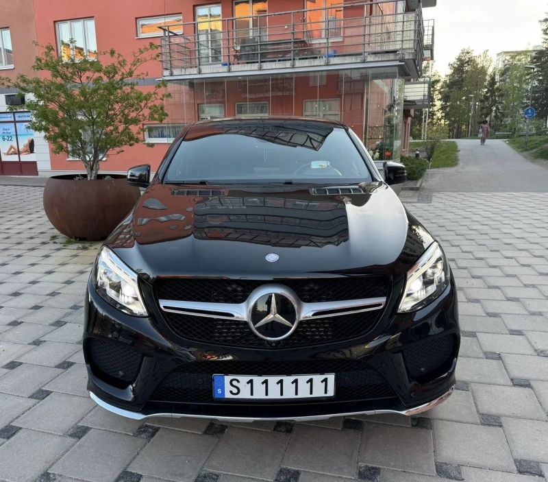 Mercedes-Benz GLE Coupe  350* 4matic* 9G-tronic* AMG* 360* Kamera, снимка 6 - Автомобили и джипове - 52670899