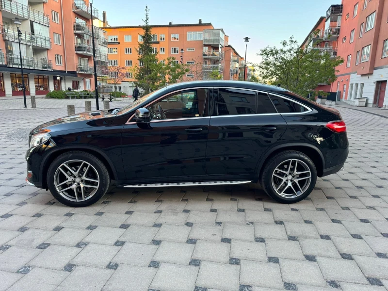 Mercedes-Benz GLE Coupe  350* 4matic* 9G-tronic* AMG* 360* Kamera, снимка 9 - Автомобили и джипове - 52670899