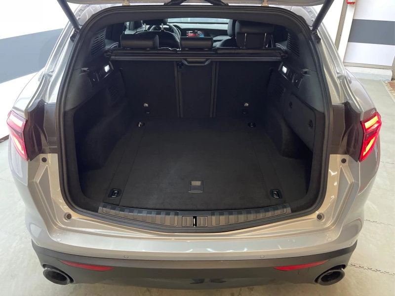 Alfa Romeo Stelvio NEW!SPRINT;4х4;2.2 MULTIJET;MATRIX, снимка 7 - Автомобили и джипове - 51902616