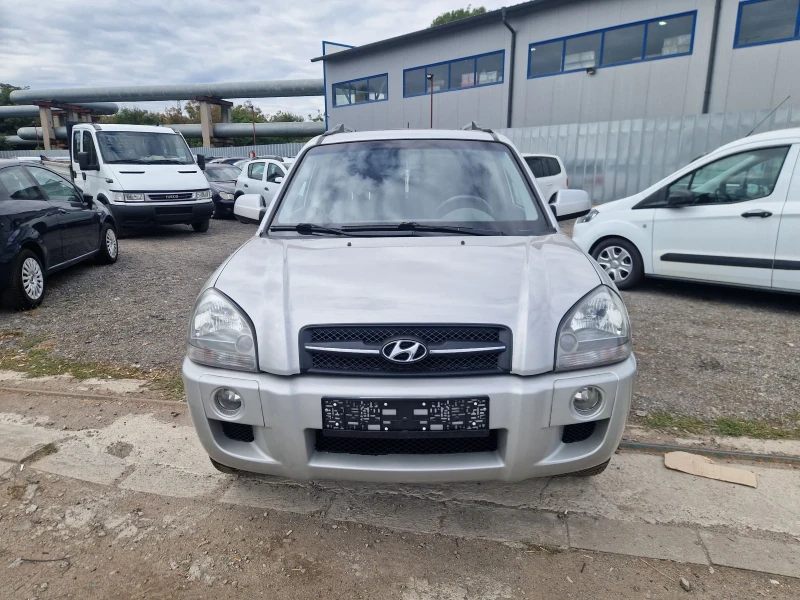 Hyundai Tucson 2.0CRDI 140HP.4X4 ITALIA, снимка 2 - Автомобили и джипове - 51973519