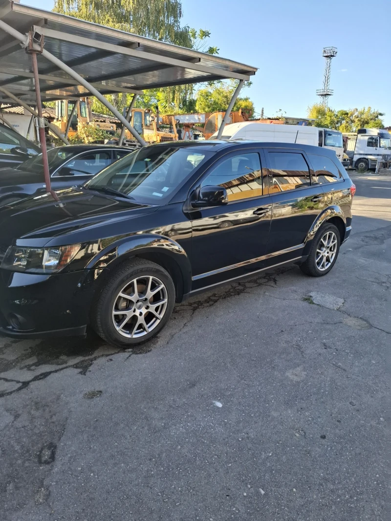 Dodge Journey, снимка 3 - Автомобили и джипове - 52449465