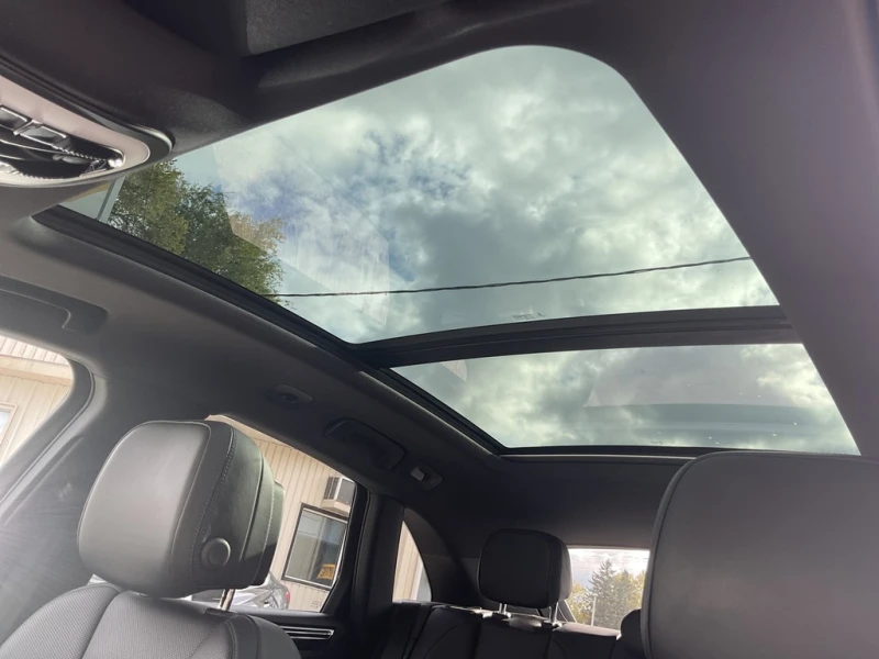 Porsche Macan S 3.0L DISTRONIC/360/ОБДУХВАНЕ/ПАНО/FACE, снимка 12 - Автомобили и джипове - 52641051