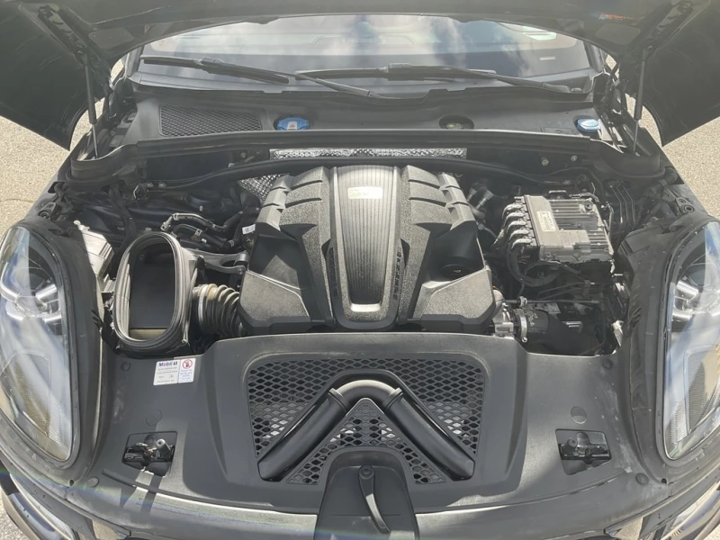 Porsche Macan S 3.0L DISTRONIC/360/ОБДУХВАНЕ/ПАНО/FACE, снимка 17 - Автомобили и джипове - 52641051