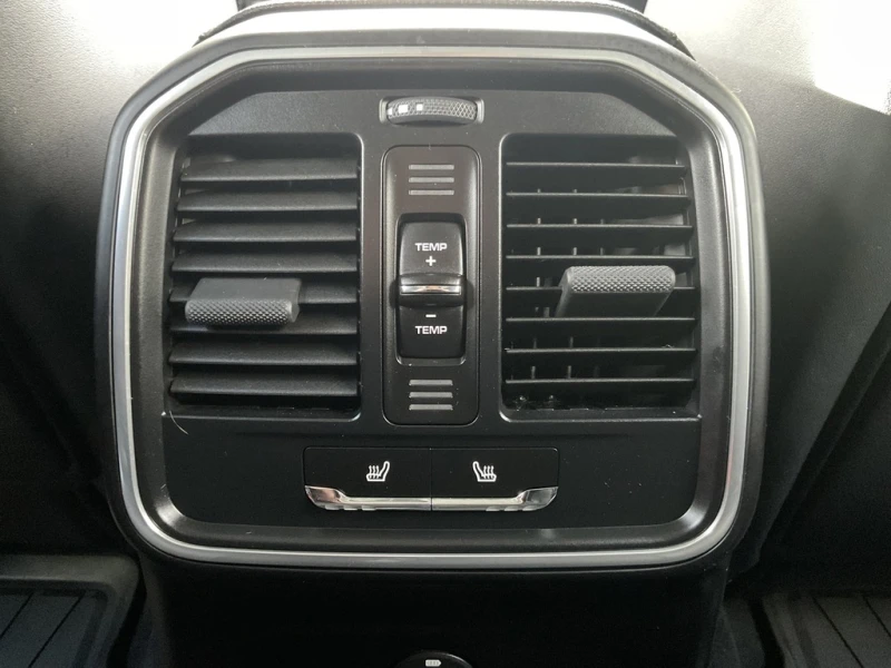 Porsche Macan S 3.0L DISTRONIC/360/ОБДУХВАНЕ/ПАНО/FACE, снимка 14 - Автомобили и джипове - 52641051