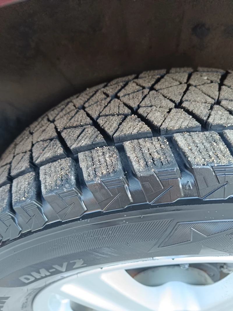 Toyota Rav4, снимка 11 - Автомобили и джипове - 53115397