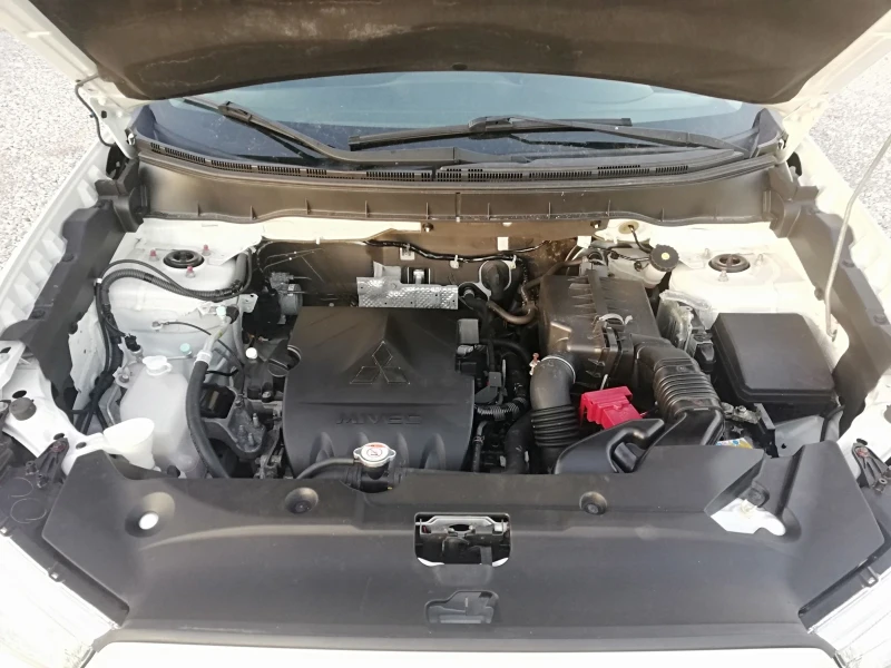 Mitsubishi ASX 1.6i kli , снимка 16 - Автомобили и джипове - 53117557